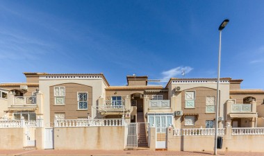 Herverkoop - Bungalow - Torrevieja - Aguas Nuevas 2