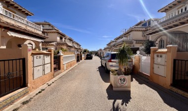 Resale - House - Cabo Roig - Costa Blanca