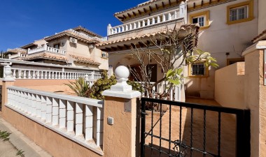 Resale - House - Cabo Roig - Costa Blanca