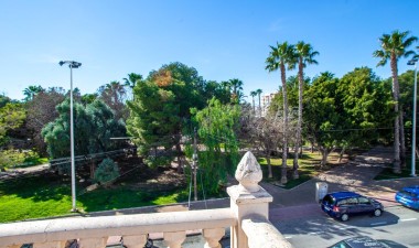 Återförsäljning - Hus - Torrevieja - Calas Blanca