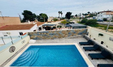 Återförsäljning - Villa - Torrevieja - Los Balcones - Los Altos del Edén