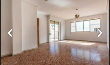 Wiederverkauf - Wohnung - Torrevieja - Playa del Cura