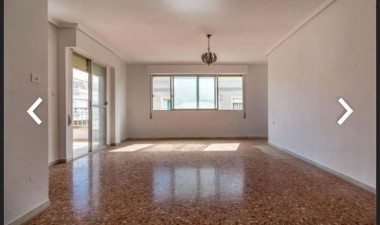 Wiederverkauf - Wohnung - Torrevieja - Playa del Cura