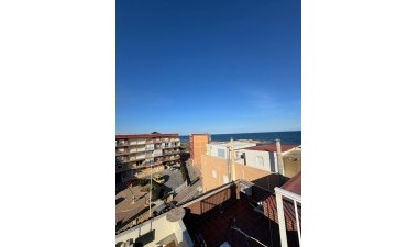 Odsprzedaż - Mieszkanie w bloku - La Mata - Costa Blanca