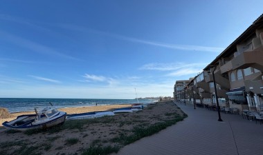 Odsprzedaż - Mieszkanie w bloku - La Mata - Costa Blanca