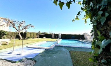 Resale - Villa - Torrevieja - Paraje Natural