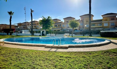 Wiederverkauf - Villa - Torrevieja - Aguas nuevas 1