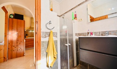 Resale - House - Torrevieja - Los balcones