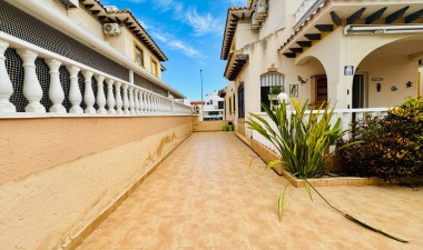 Resale - House - Orihuela Costa - Lomas de Cabo Roig