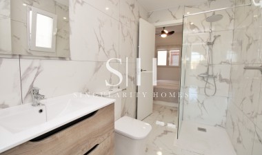 Resale - Apartment / flat - Orihuela Costa - Villamartin