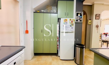 Resale - House - Torrevieja - aguas nuevas