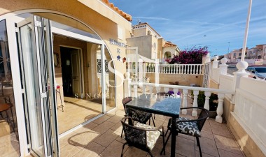 Resale - House - Torrevieja - aguas nuevas