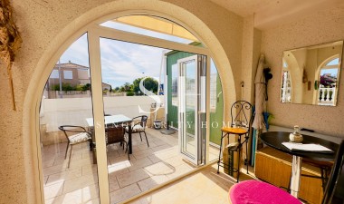 Resale - House - Torrevieja - aguas nuevas