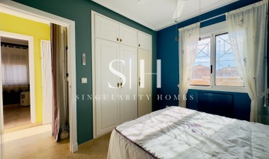 Resale - House - Torrevieja - aguas nuevas