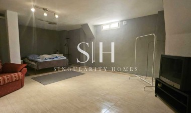 Resale - Villa - Guardamar del Segura - Campomar