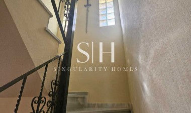 Resale - Villa - Guardamar del Segura - Campomar