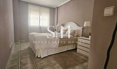 Resale - Villa - Guardamar del Segura - Campomar