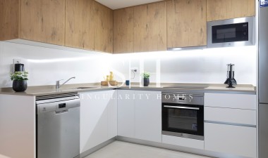 Новое здание - Квартира / квартира - Torrevieja - Punta prima