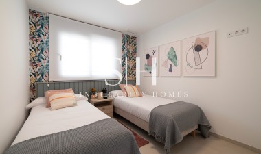 Новое здание - Квартира / квартира - Torrevieja - Punta prima