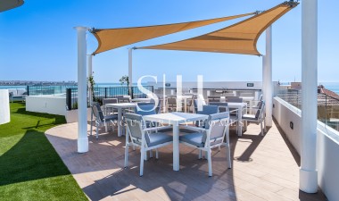 Новое здание - Квартира / квартира - Torrevieja - Punta prima