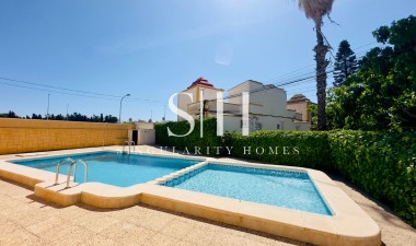 Odsprzedaż - Dom - Torrevieja - Torrevieja*