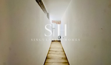 Odsprzedaż - Dom - Torrevieja - Torrevieja*