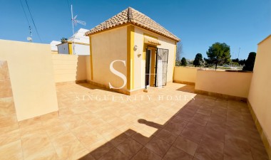 Odsprzedaż - Dom - Torrevieja - Torrevieja*