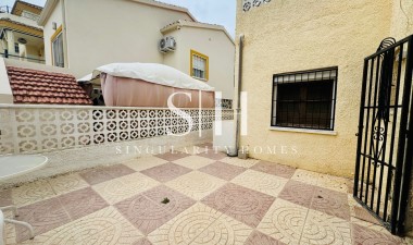 Odsprzedaż - Dom - San Fulgencio - La Marina