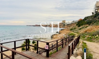 Resale - House - Torrevieja - Cabo Cervera