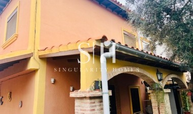 Resale - House - Torrevieja - Cabo Cervera