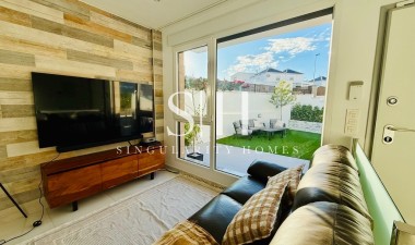 Herverkoop - Huis - Torrevieja - Los balcones