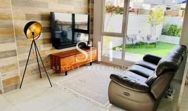 Herverkoop - Huis - Torrevieja - Los balcones