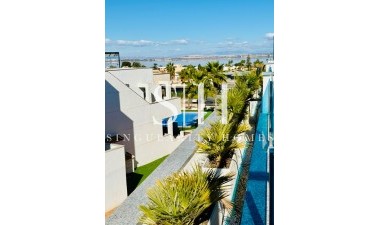 Herverkoop - Huis - Torrevieja - Los balcones
