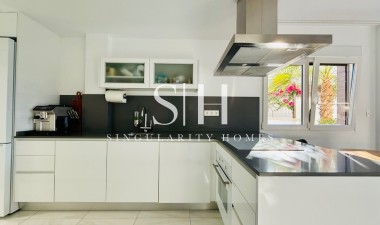 Herverkoop - Huis - Torrevieja - Los balcones