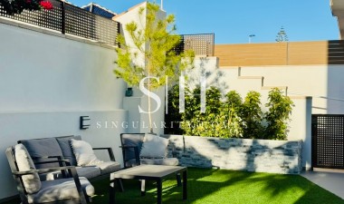 Herverkoop - Huis - Torrevieja - Los balcones