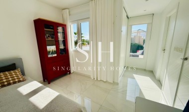 Herverkoop - Huis - Torrevieja - Los balcones