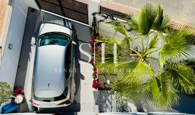 Herverkoop - Huis - Torrevieja - Los balcones