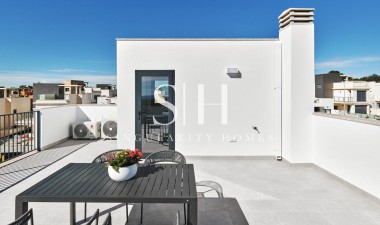 Новое здание - Villa - San Miguel de Salinas - Cerro del Sol