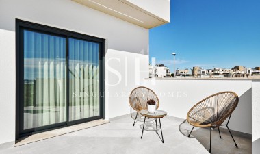 Новое здание - Villa - San Miguel de Salinas - Cerro del Sol