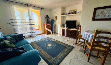 Resale - Apartment / flat - Torrevieja - Los Frutales