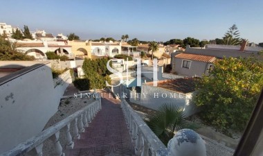 Перепродажа - Villa - Torrevieja - Costa Blanca