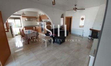 Перепродажа - Villa - Torrevieja - Costa Blanca