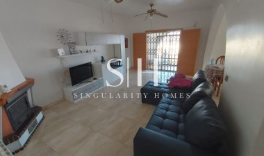 Перепродажа - Villa - Torrevieja - Costa Blanca