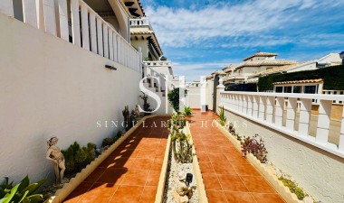 Resale - House - Orihuela Costa - Lomas de Cabo Roig