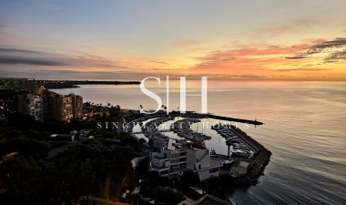 Resale - Apartment / flat - Orihuela Costa - Dehesa de campoamor