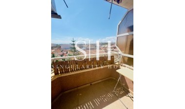 Reventa - Apartamento / piso - Los Montesinos