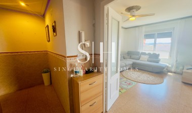 Reventa - Apartamento / piso - Los Montesinos