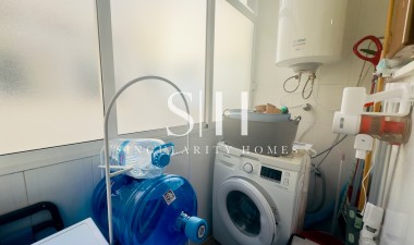 Reventa - Apartamento / piso - Los Montesinos