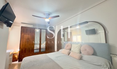 Reventa - Apartamento / piso - Los Montesinos