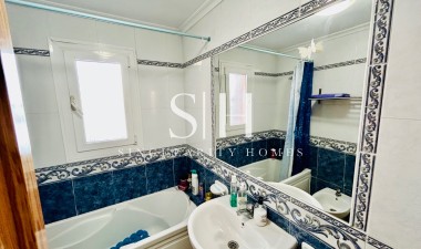 Resale - Apartment / flat - La Zenia